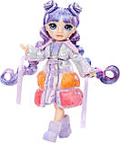 Лялька Rainbow High Violet Purple Winter Wonderland Рейнбоу Хай Віолетта з аксесуарами Зима 120865 Оригінал, фото 6