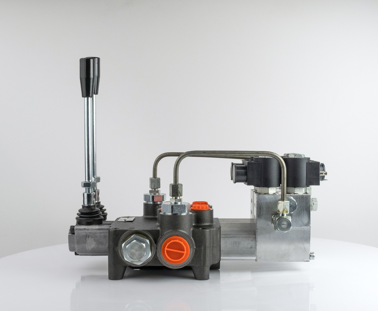 Гідророзподільник Badestnost 2P80VR з електро-ручним керуванням (12Вт)