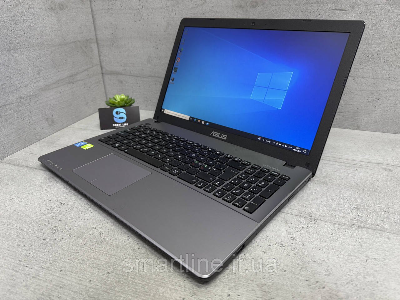 Мультимедійний ноутбук Asus R510L 15.6" GeForce i5-4200u 256gb ssd 12gb ddr3