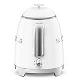 Компактний глянсовий електрочайник Smeg KLF05WHEU RETRO STYLE дизайнерський білий чайник 3D-логотипом, фото 9