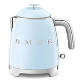 Компактний глянсовий електрочайник Smeg KLF05WHEU RETRO STYLE дизайнерський білий чайник 3D-логотипом, фото 10