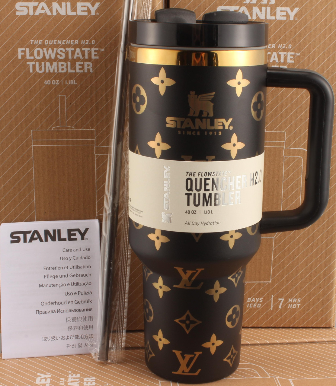 Термос термочашка Stanley Quencher H2.0 Tumbler з нержавіючої сталі 1,18 л Black Monogram KT6007831 peremogaua, фото 1