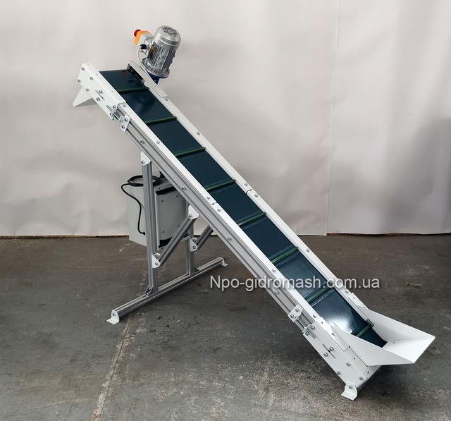 Фасовочный автомат с конвейерной подачей