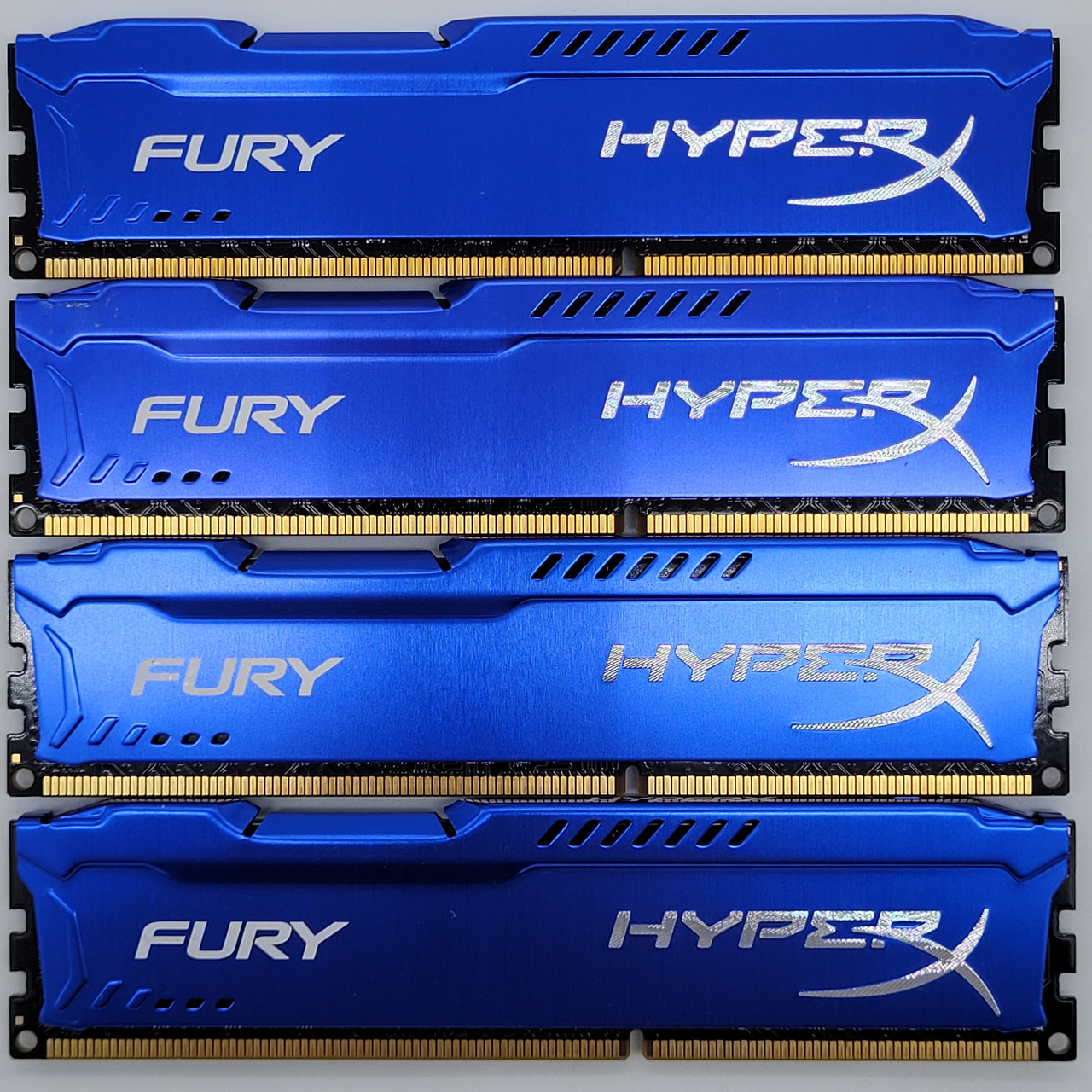Комплект оперативної пам'яті Kingston HyperX FURY DDR3 32Gb (4x8Gb) 1600MHz PC3-12800U 2R8 CL10 (HX316C10FK2/16) Б/В