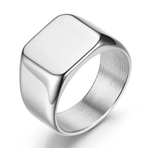 Перстень серебристый глянцевый печатка Stainless Steel нержавеющая сталь ширина 14 мм