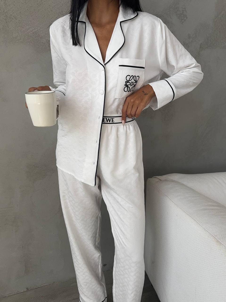 Жіноча піжама Loewe біла сатинова Комплект Сорочка + Штани для дому, фото 1