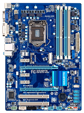 Материнська плата Gigabyte GA-B75-D3V LGA 1155 (GA-B75-D3V) Б/В, фото 2