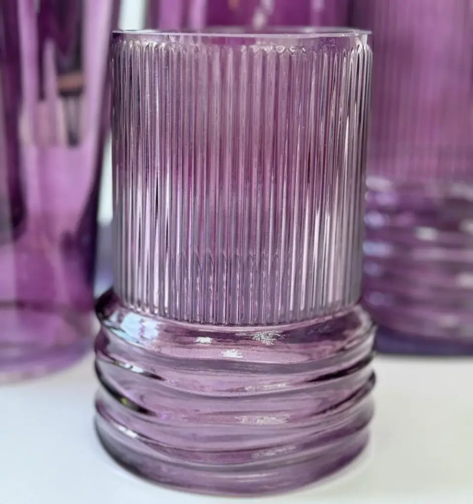 Ваза скляна "Плей" 10.5х10.5х14.5 см