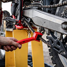 ЩІТКА ДЛЯ ЧИЩЕННЯ ЛАНЦЮГА