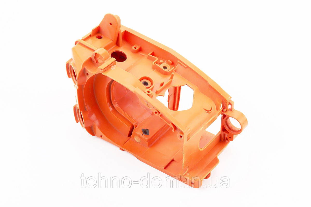 Картер бензопилки GoodLuck 2400/2500