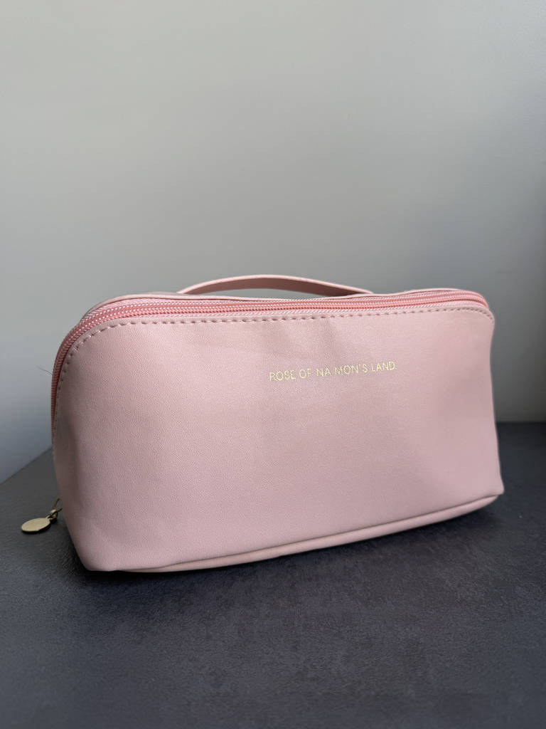 Большая вместительная дорожная косметичка - фото покупателей 1