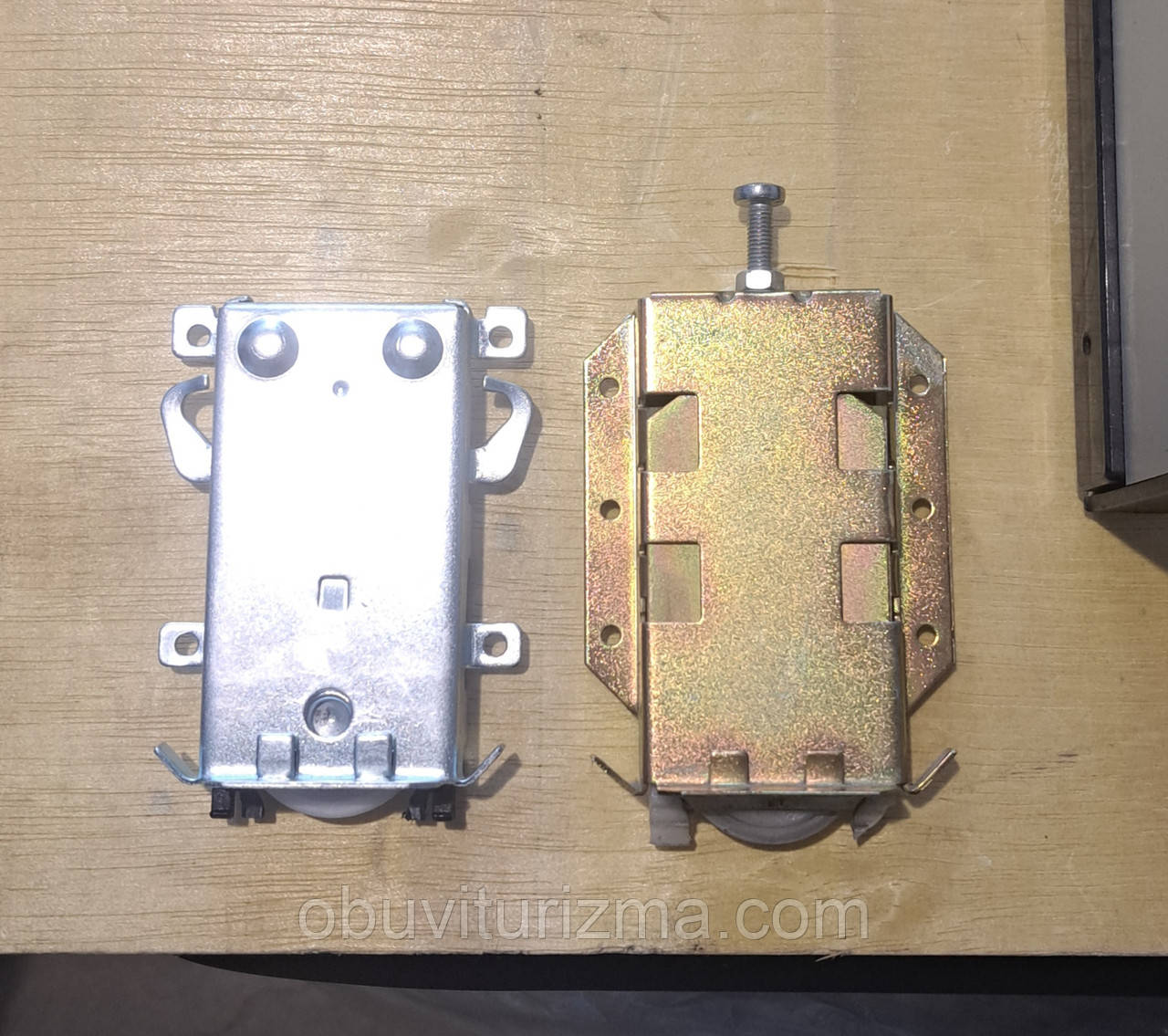 Ролик нижній на підшипнику Komandor посилений 4мм, фото 1