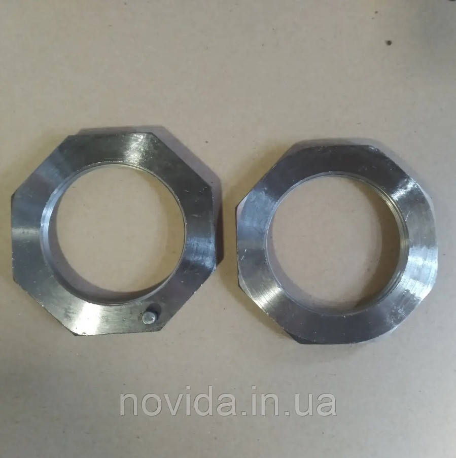 Гайка підшипника задньої маточини КАМАЗ (комплект 2 шт) 5320-3104076/77