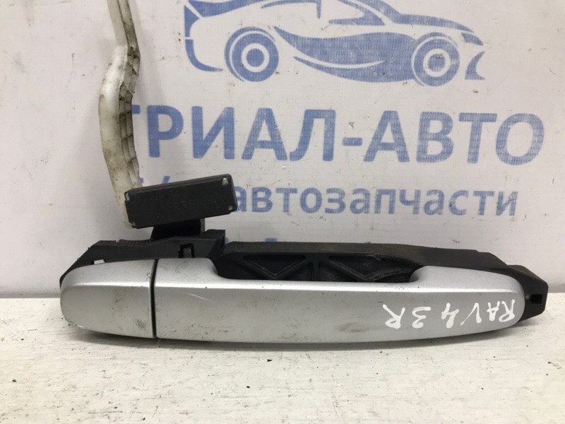 Ручка дверей зовнішня задня права Toyota Rav 4 CA30 2.0 БЕНЗИН 1AZFE 2006 (б/у), фото 1