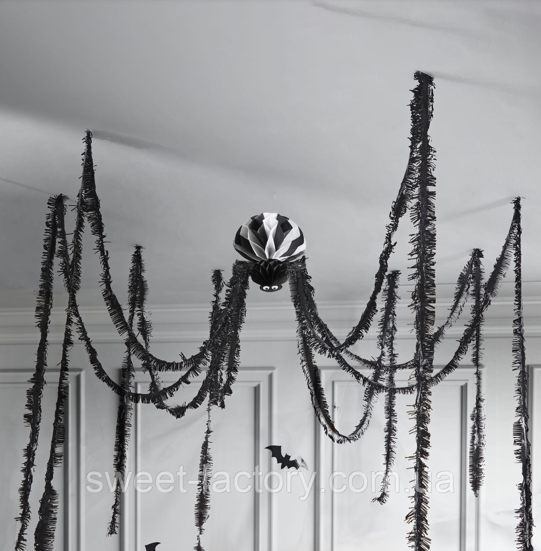 Декорація хелловін Hallow Scream Halloween Decoration Giant Spider