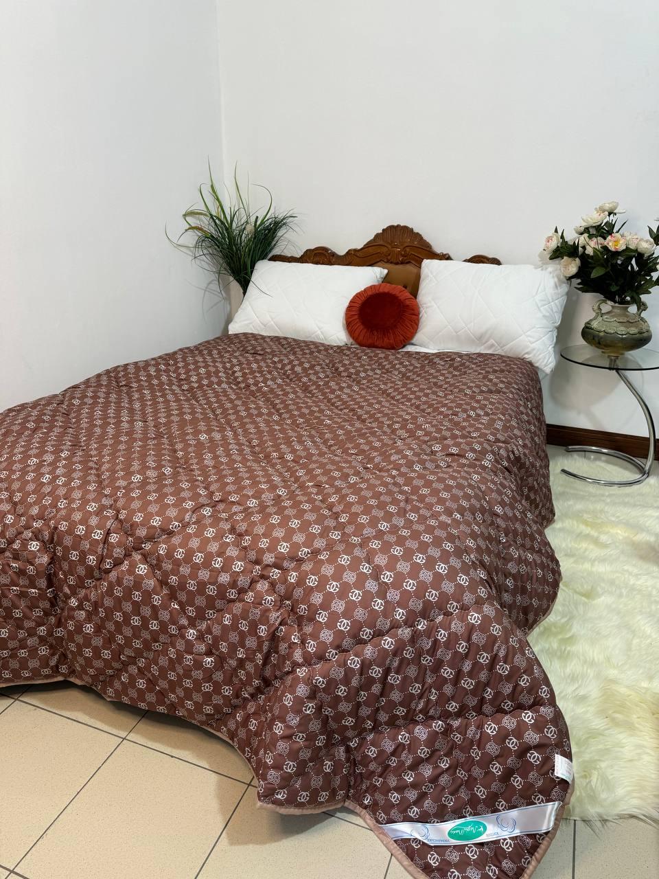 Ковдра на холлофайбері євророзмір 195*215 тепла антиалергенна від Лері Макс, фото 1