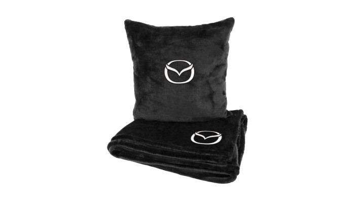 Подушка та плед в авто EVAtech із махри M для Mazda чорні MBLMPSMBV015