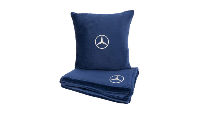 Подушка та плед в авто EVAtech із махри M для Mercedes-Benz сині MBLMPSMLV016