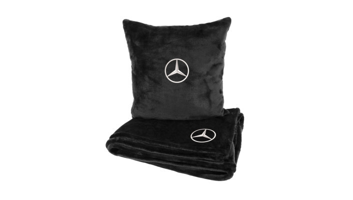 Подушка та плед в авто EVAtech із махри M для Mercedes-Benz чорні MBLMPSMBV016