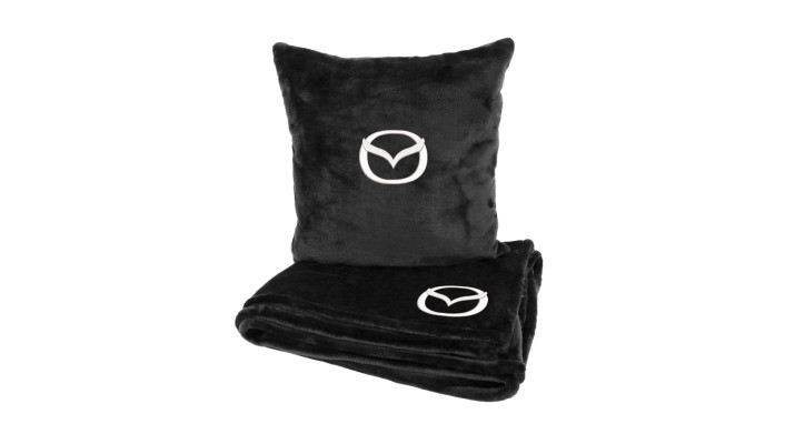 Подушка та плед в авто EVAtech із махри S для Mazda чорні MBLMPSSBV099
