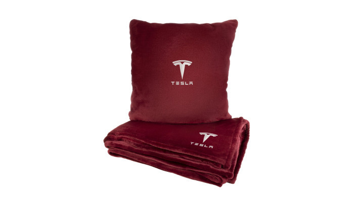 Подушка та плед в авто EVAtech із махри M для Tesla червоні MBLMPSMRV040, фото 1