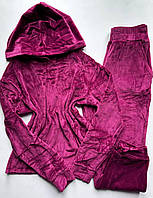 Худі та штани з плюшевого велюру в кольорі фуксія.