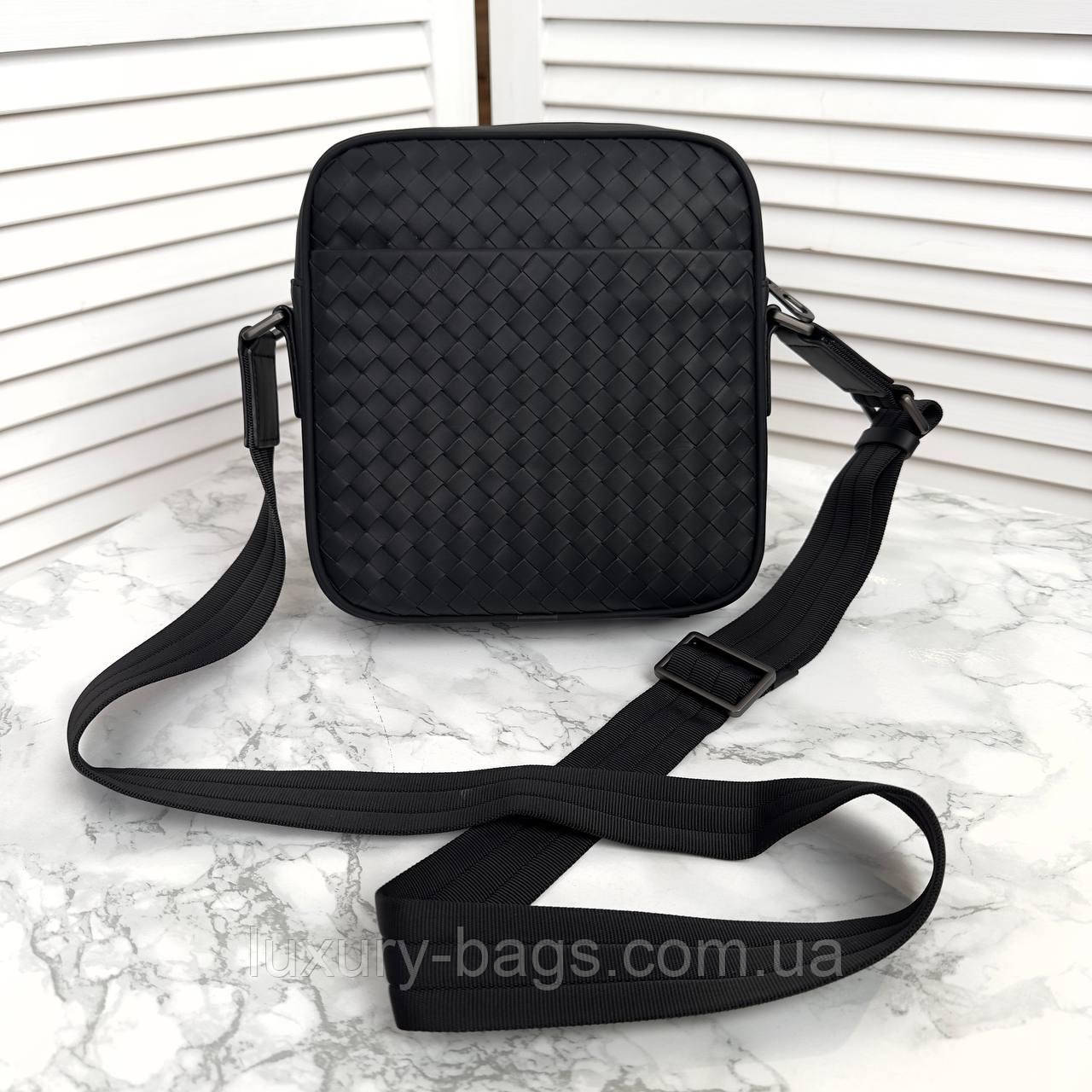 Чоловіча шкіряна сумка Bottega Veneta