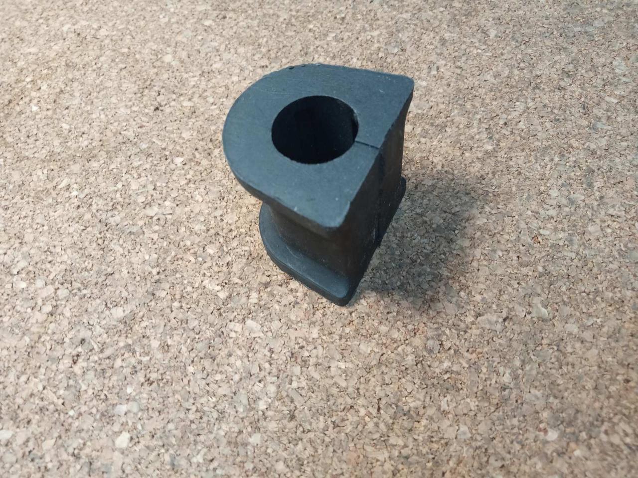 Втулка заднього стабілізатора Brilliance M1 M2 BS4 BS6, Brilliance M1 M2 BS4 BS6, Бриллианс М1 М2, Брілліанс, фото 1