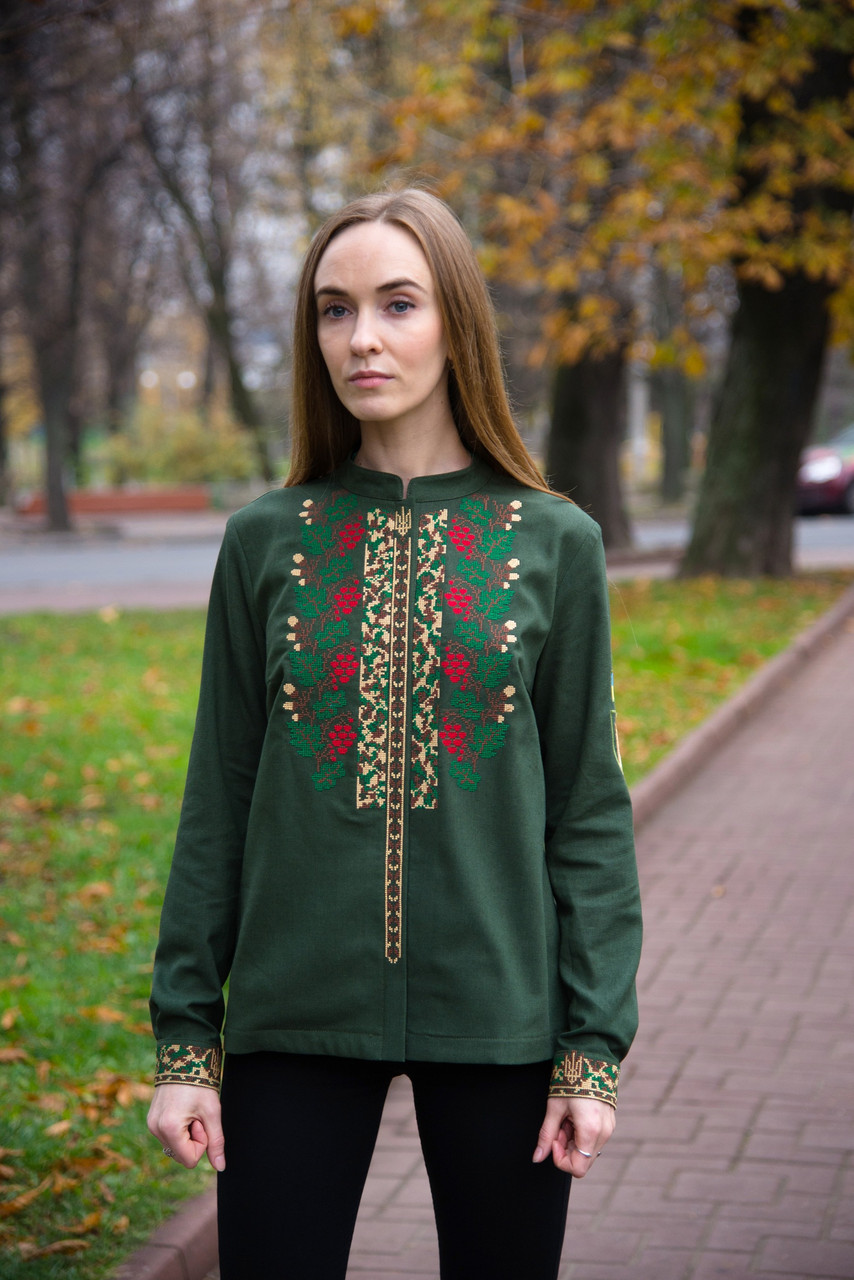Вишиванка жіноча "Військова" класична