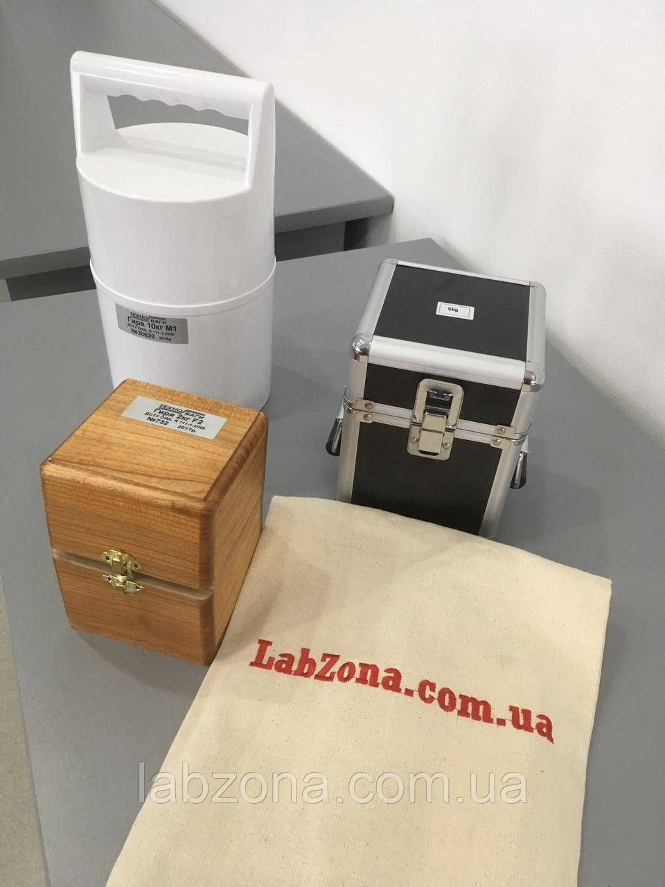 Футляр (коробок) для гирь