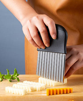 Ніж для декоративної хвилястої нарізки (картопля фрі, сир, овочі, карвінг) з нержавіючої сталі, 14 см