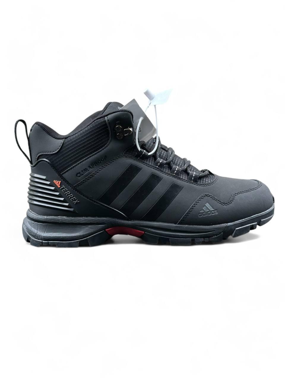 Кросівки чоловічі зимові чорні Adidas Terrex ClimaProof Mid Black Red WInter Fur (19494), фото 1