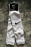 Обрізані футбольні гетри Nike