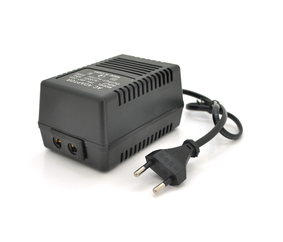 Перетворювач напруги трансформаторний 200W Input 220 V/Output 110V, універсальна розетка