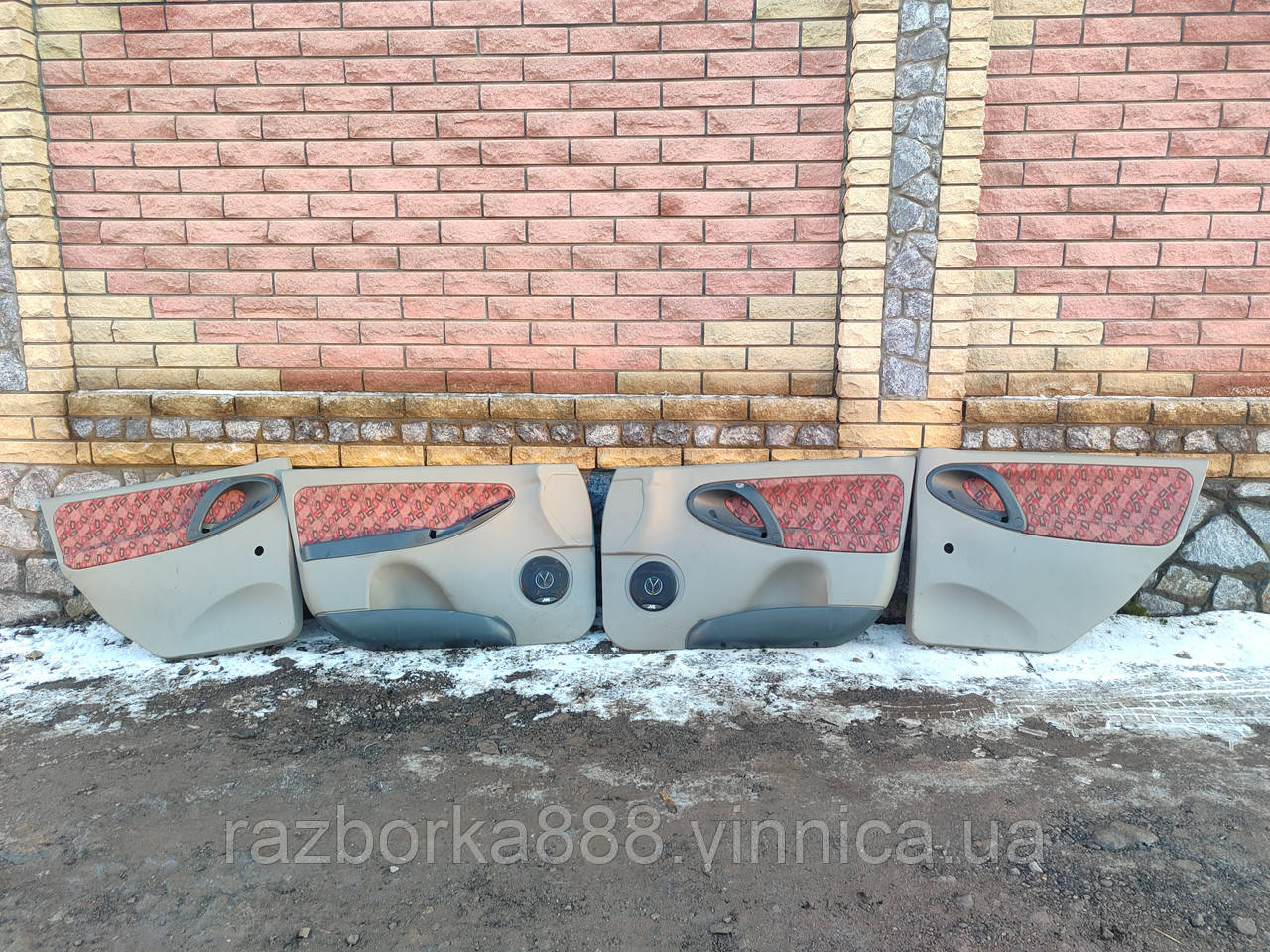 Карти дверей Ваз1117 1118 1119 б у