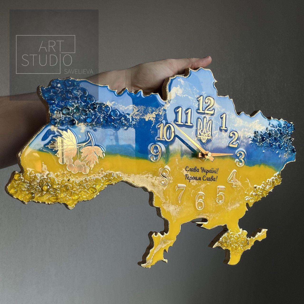Годинник настінний з епоксидної смоли "Карта України" 40х25 см