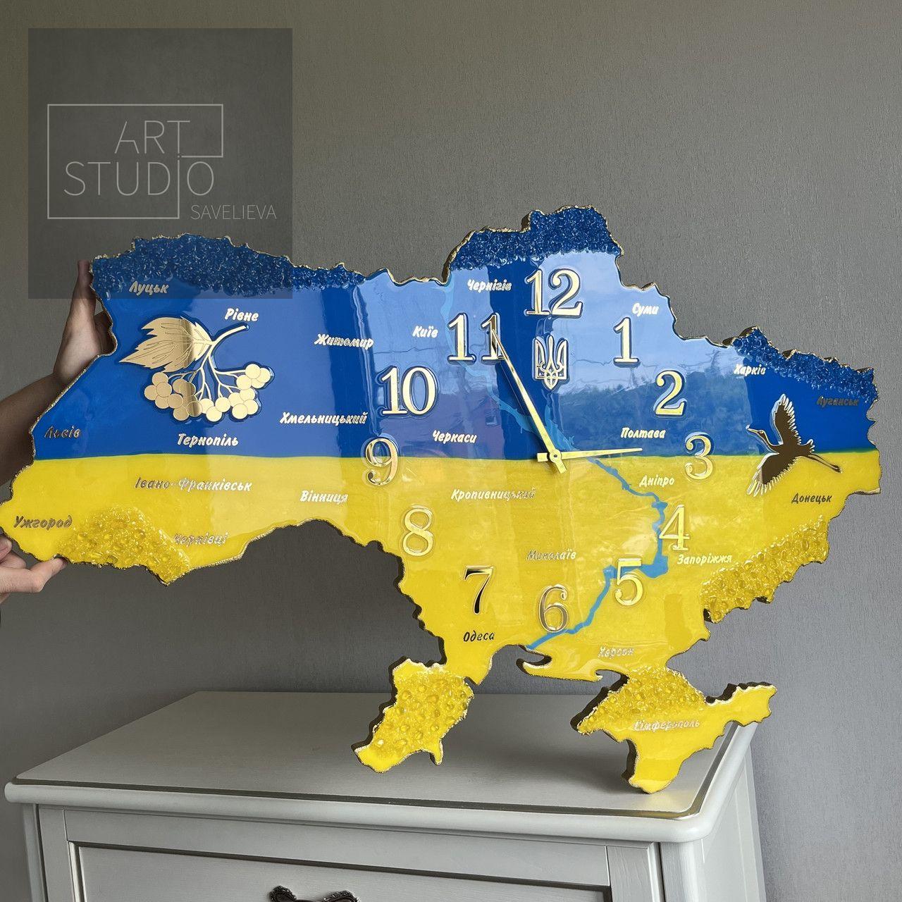 Годинник настінний з епоксидної смоли "Карта України" 40х25 см
