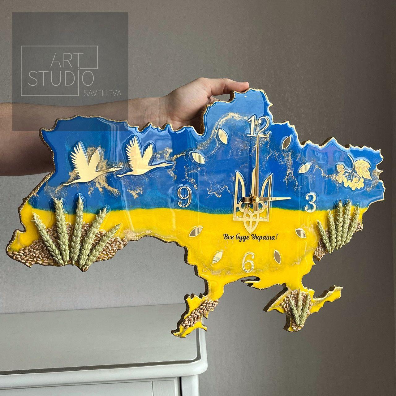 Годинник настінний з епоксидної смоли "Карта України" 40х25 см