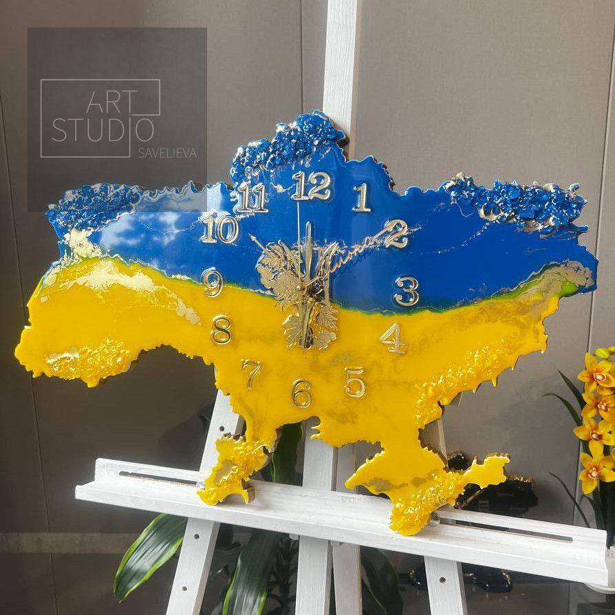 Годинник настінний з епоксидної смоли "Карта України" 40х25 см