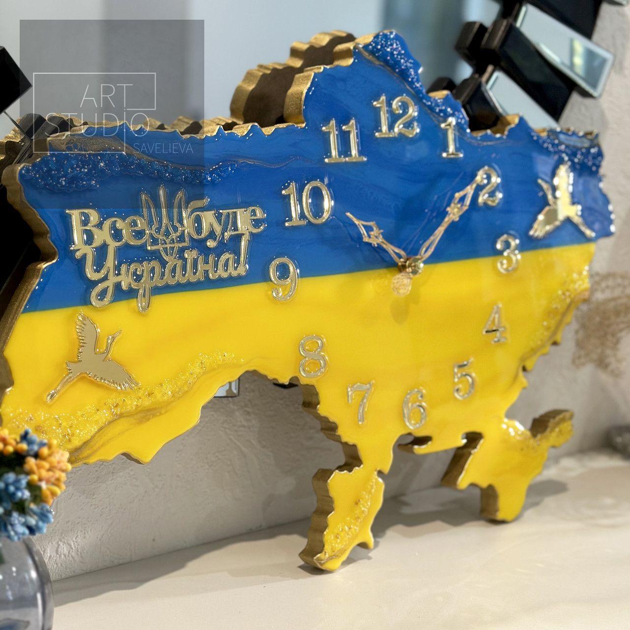 Годинник настінний з епоксидної смоли "Карта України" 40х27 см
