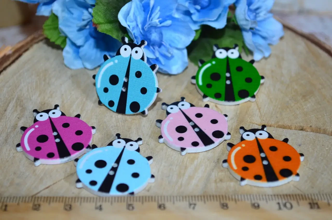 Ґудзик дерев'яний Бедрик (1 шт.), фото 1