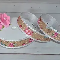 Репсова стрічка з мереживною обробкою Квіти кавова 2.5 см (бобіна 18 м).