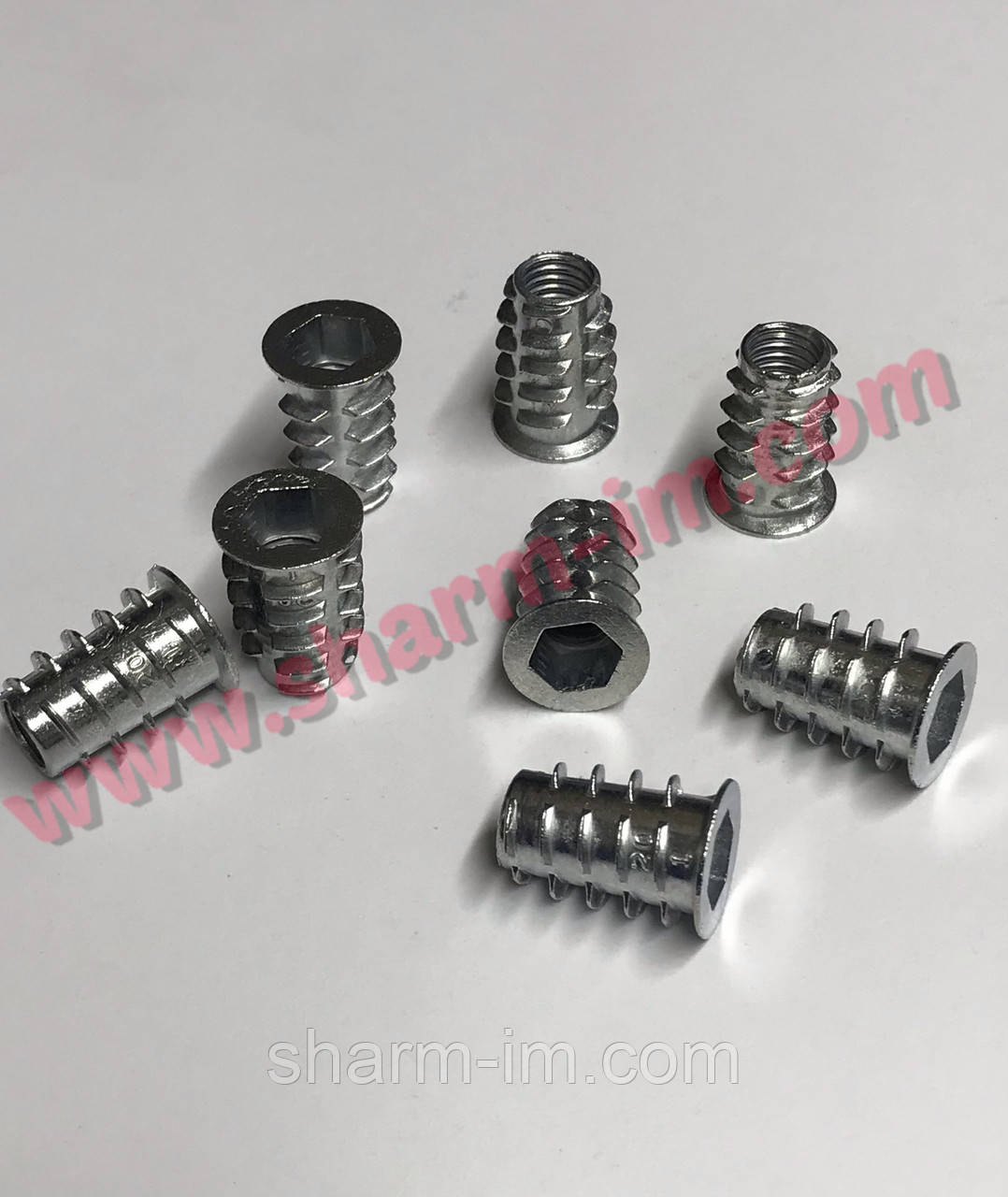 Меблева різьбова Втулка-Муфта М8х20 мм Їжак