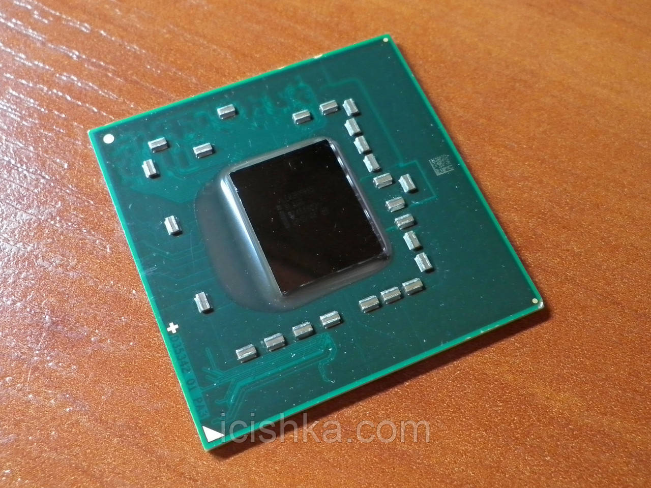 Intel LE82PM965 SLA5U — північний міст чипсет хаб