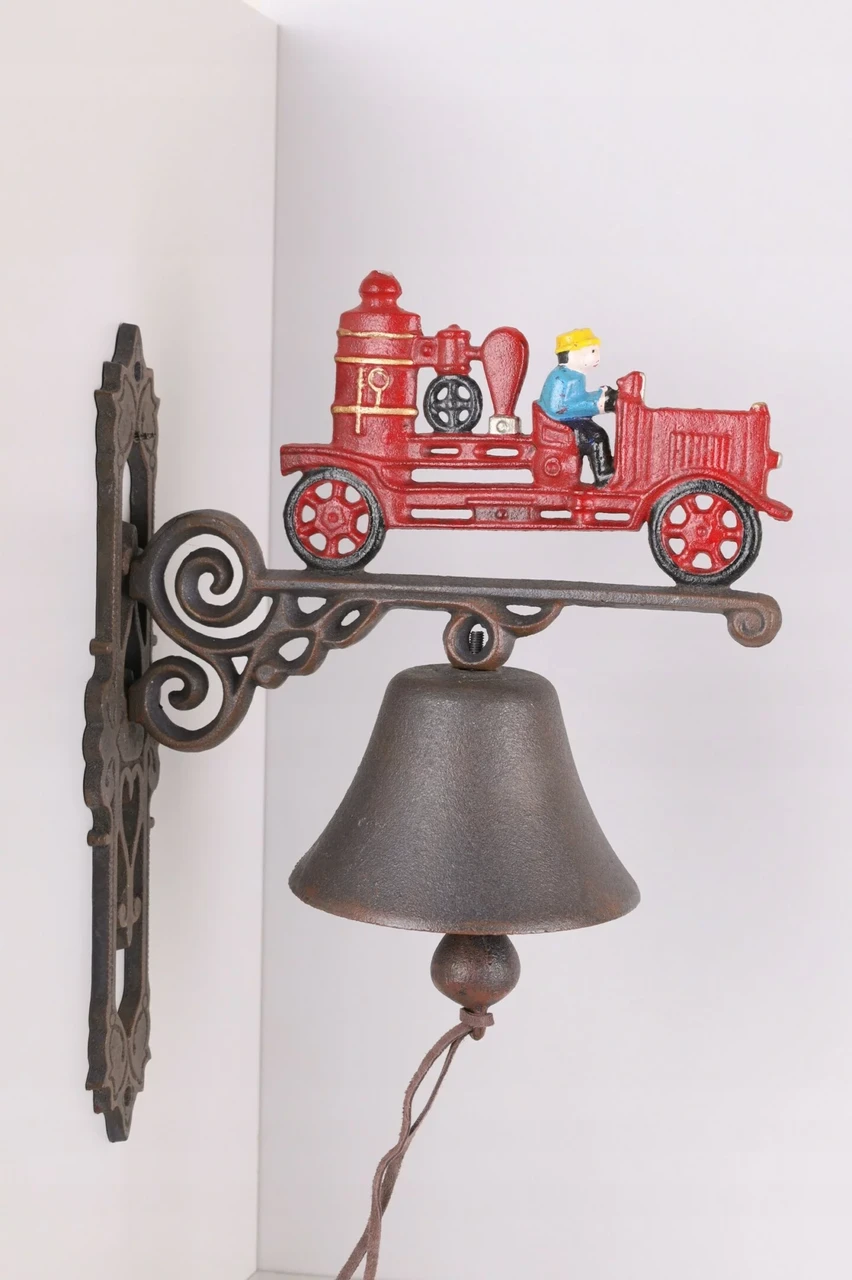 Дверний розписний чавунний дзвін "Тракторист".