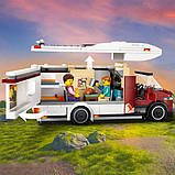 Конструктор LEGO City Пригодницький будинок на колесах для відпустки 385 деталей (60454), фото 6