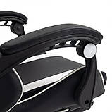 Комп'ютерне крісло з підніжкою та 2 подушками ( + вбудований масажер) GAMER KO24B Чорно-біле, фото 6