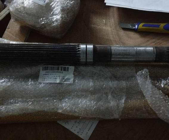 Приводний вал КПП SZ1304.37.012 240100028692, фото 1