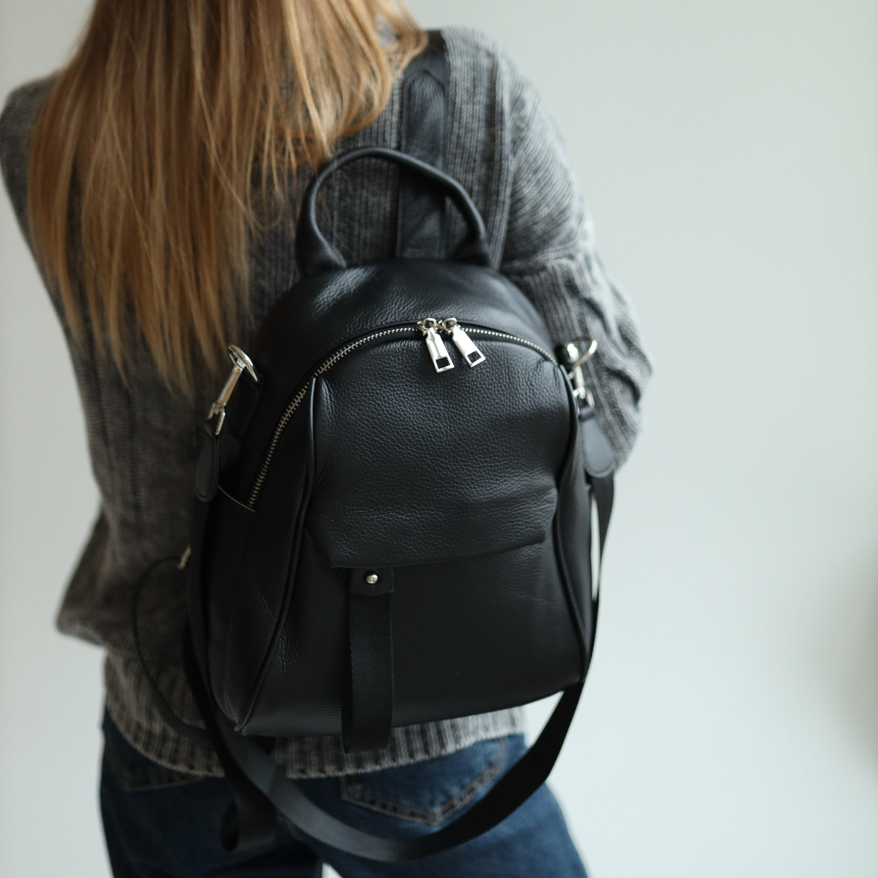 Жіночий шкіряний рюкзак чорний Арт.8547 black VIVAVERBA Україна — (54)