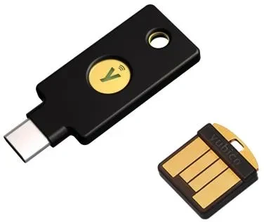 Замок безпеки Yubico Security Key C NFC (чорний) + YubiKey 5 Nano